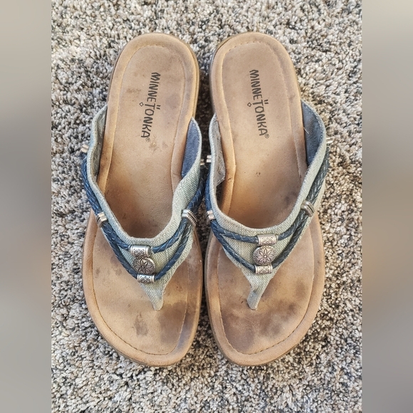 Minnetonka| Western Leather Sandals - Picture 2 of 4